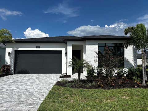 Property photo of 5613 Freestone Circle, Apollo Beach, FL 33572