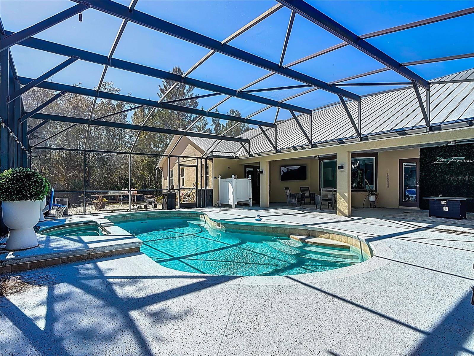 BAY LAKE RANCH UNIT 1 - Residential