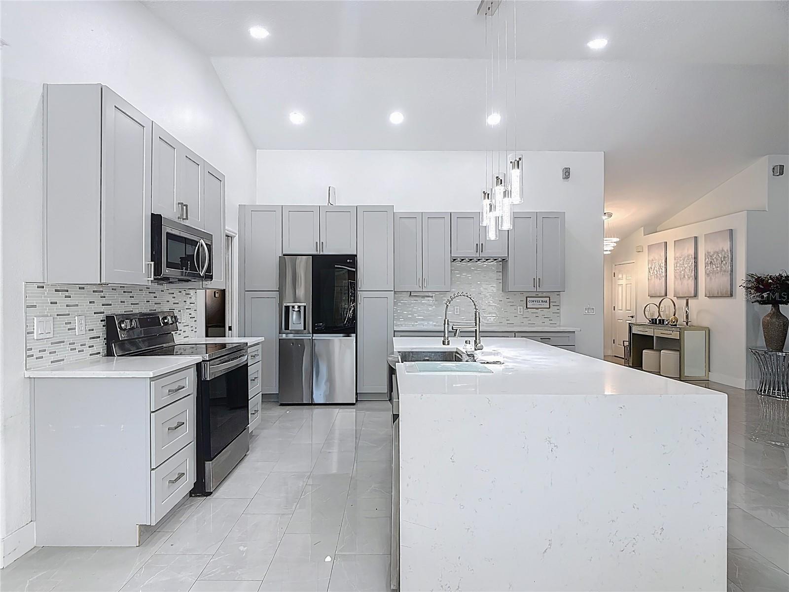 BAY LAKE RANCH UNIT 1 - Residential