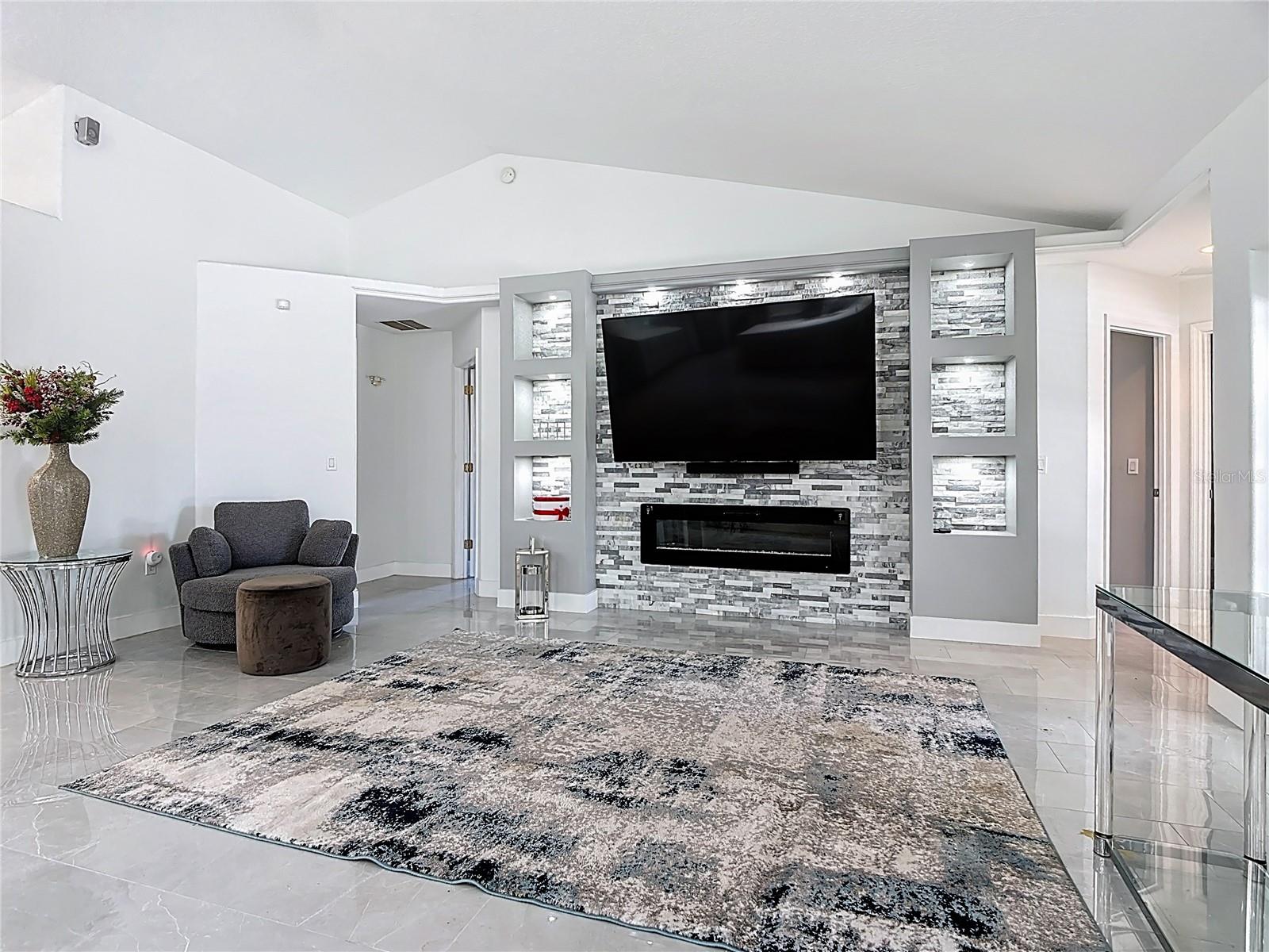 BAY LAKE RANCH UNIT 1 - Residential