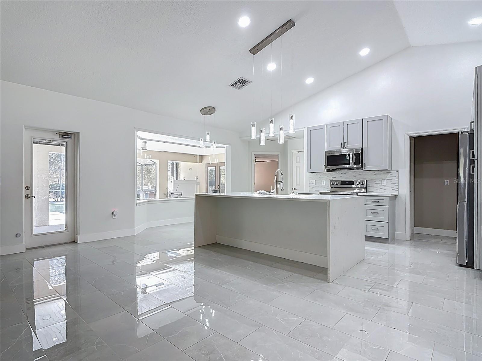 BAY LAKE RANCH UNIT 1 - Residential