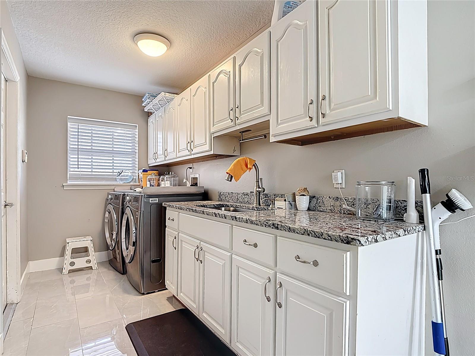 BAY LAKE RANCH UNIT 1 - Residential