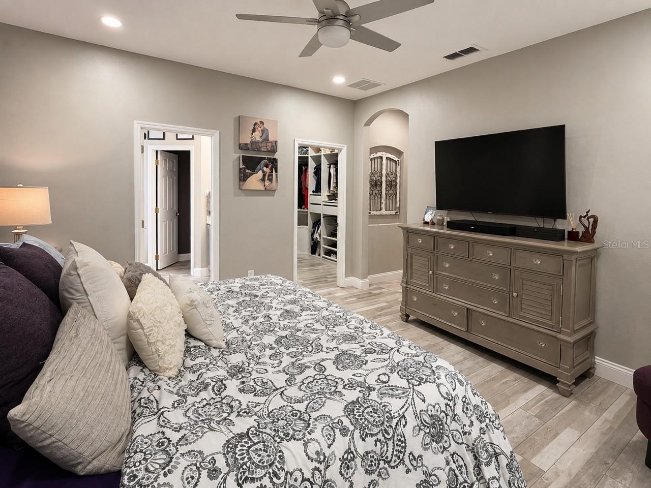 TIVOLI WOODS VILLAGE B 51 74 - Residential