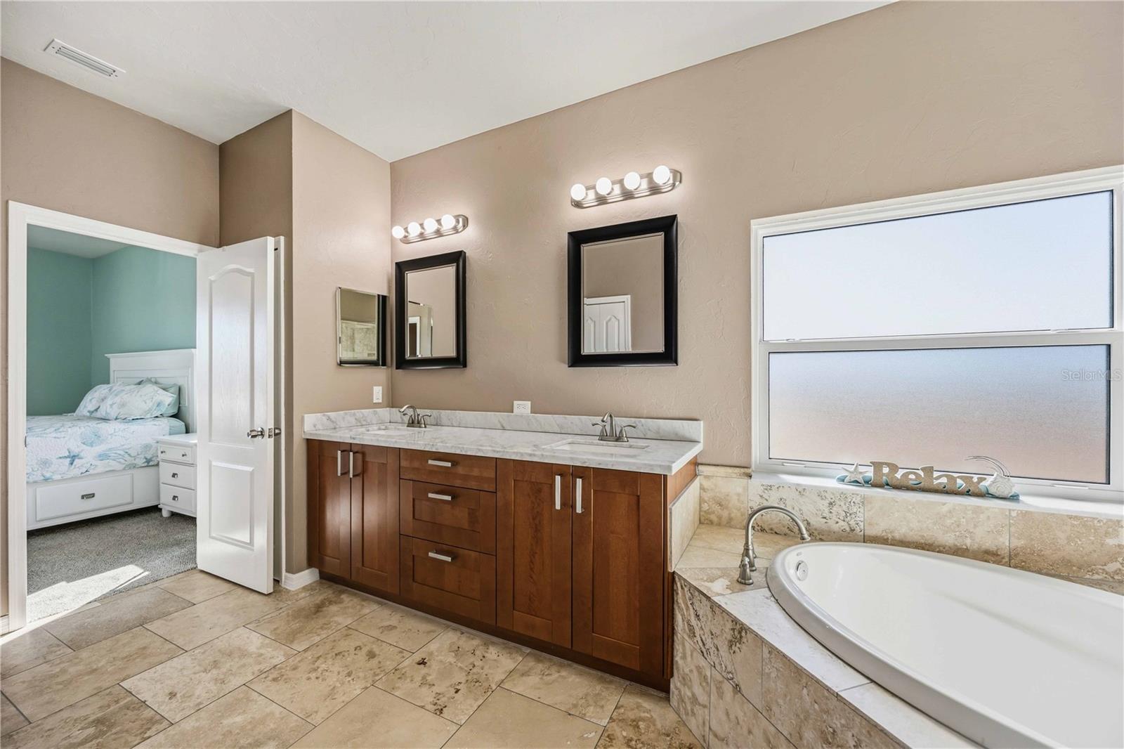 STONEYBROOK AT VENICE - Residential