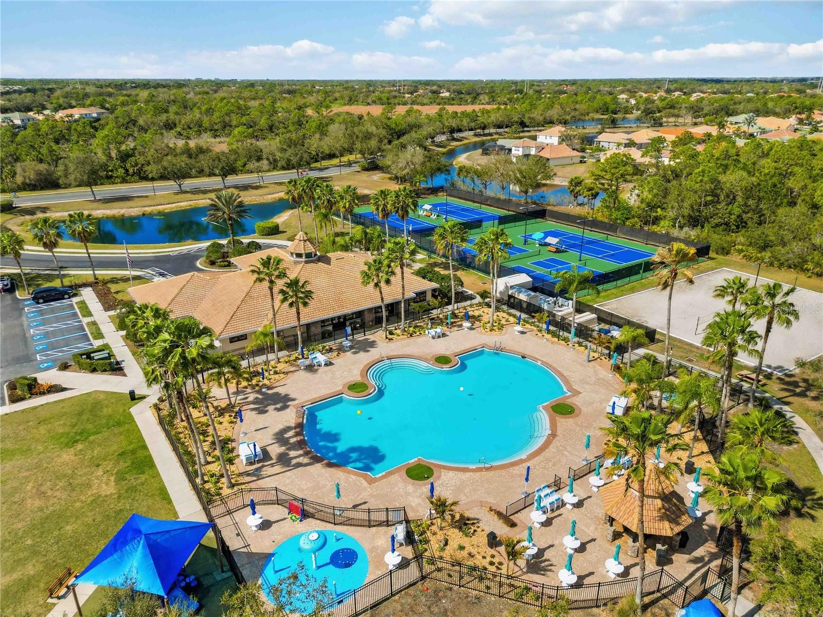 STONEYBROOK AT VENICE - Residential