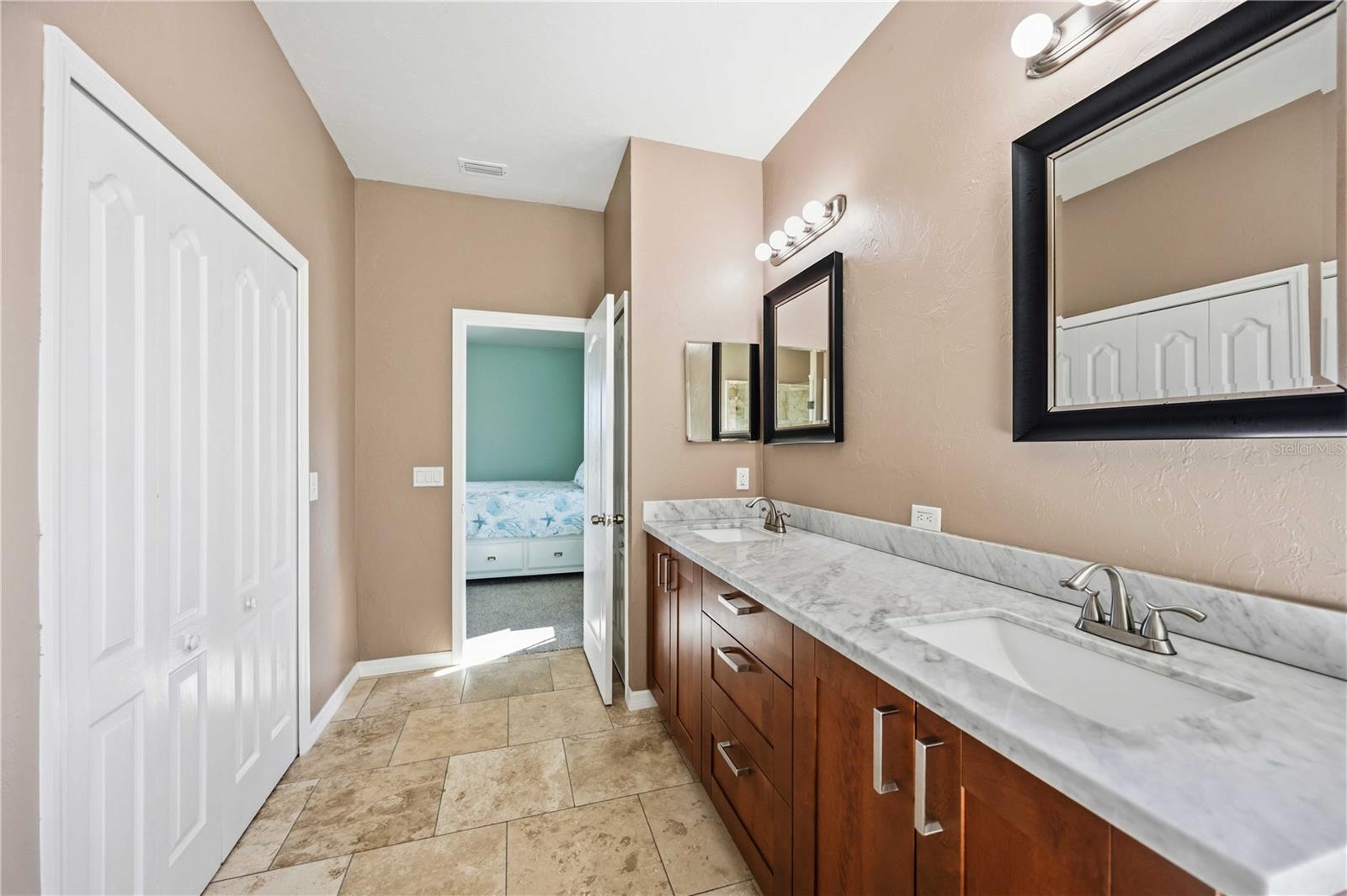 STONEYBROOK AT VENICE - Residential