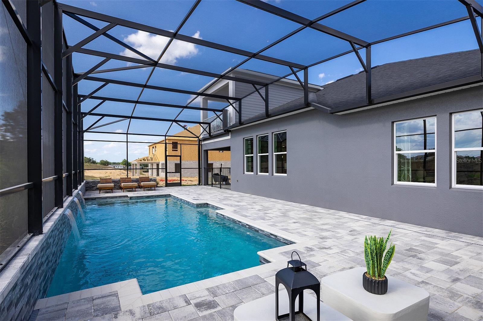 EMERSON POINTE - Residential