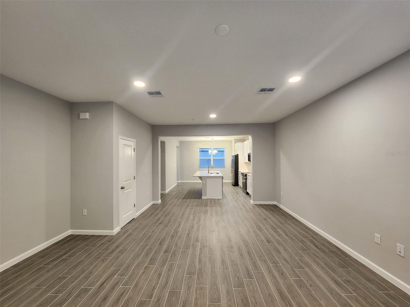 EMERSON POINTE - APOPKA 113/124 LOT 179 - Residential Lease