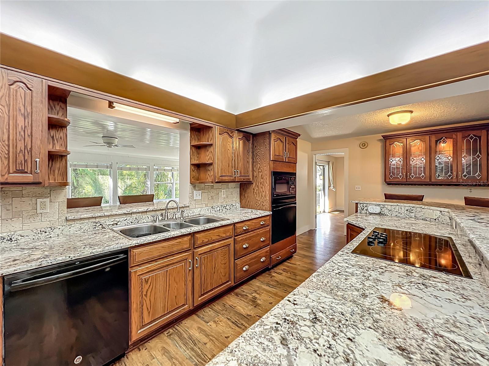 BRANTLEY COVE - Residential