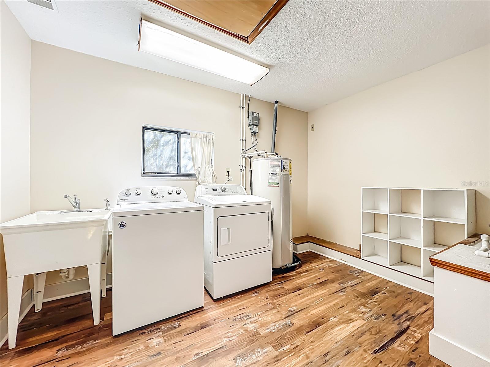 BRANTLEY COVE - Residential