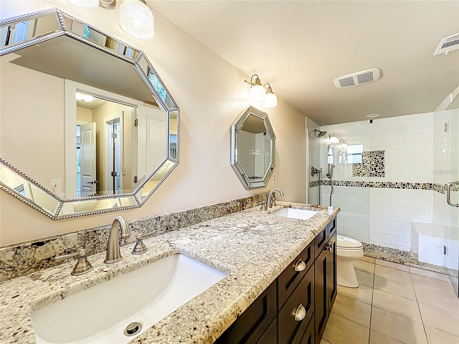 BRANTLEY COVE - Residential