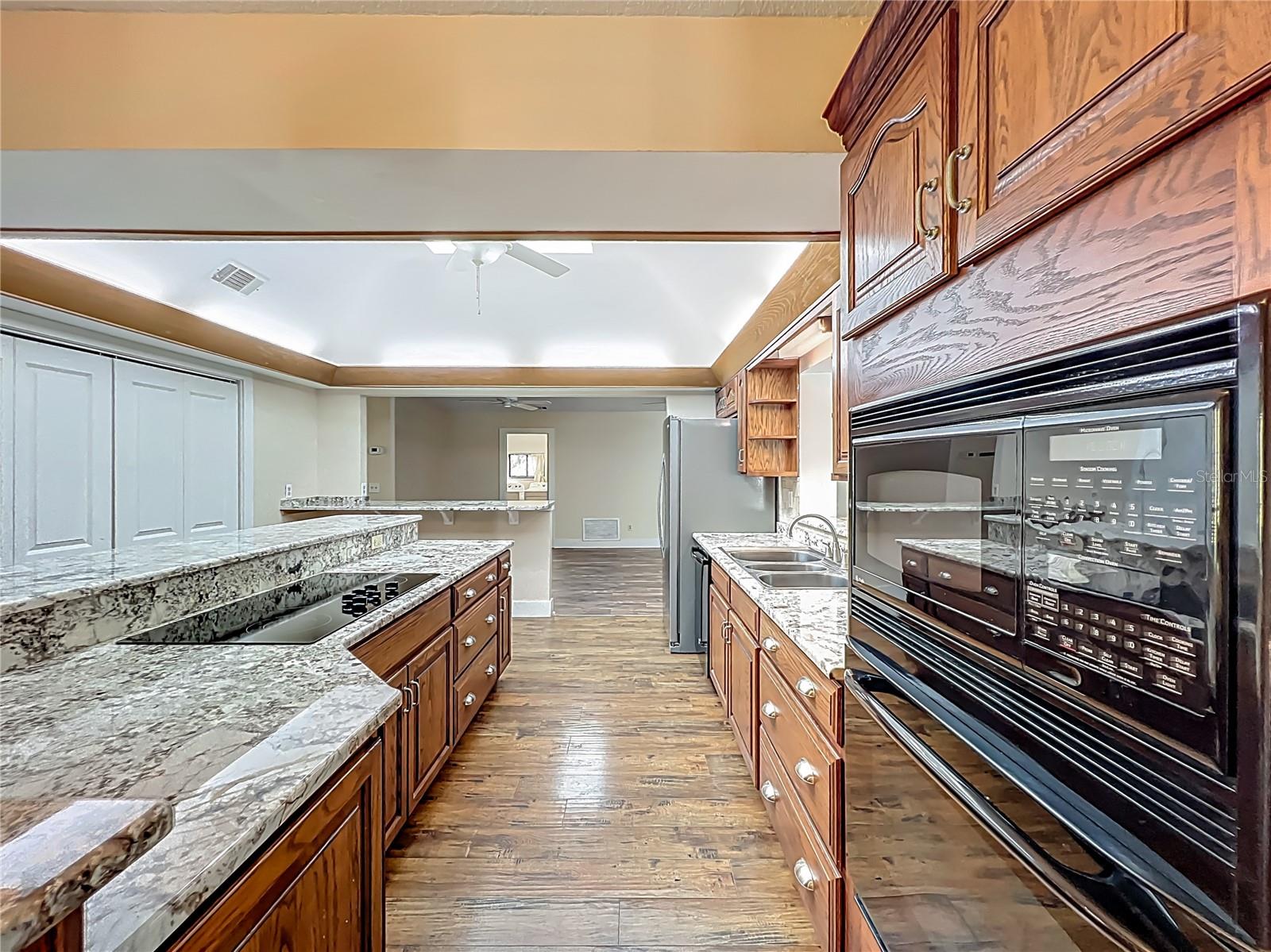 BRANTLEY COVE - Residential