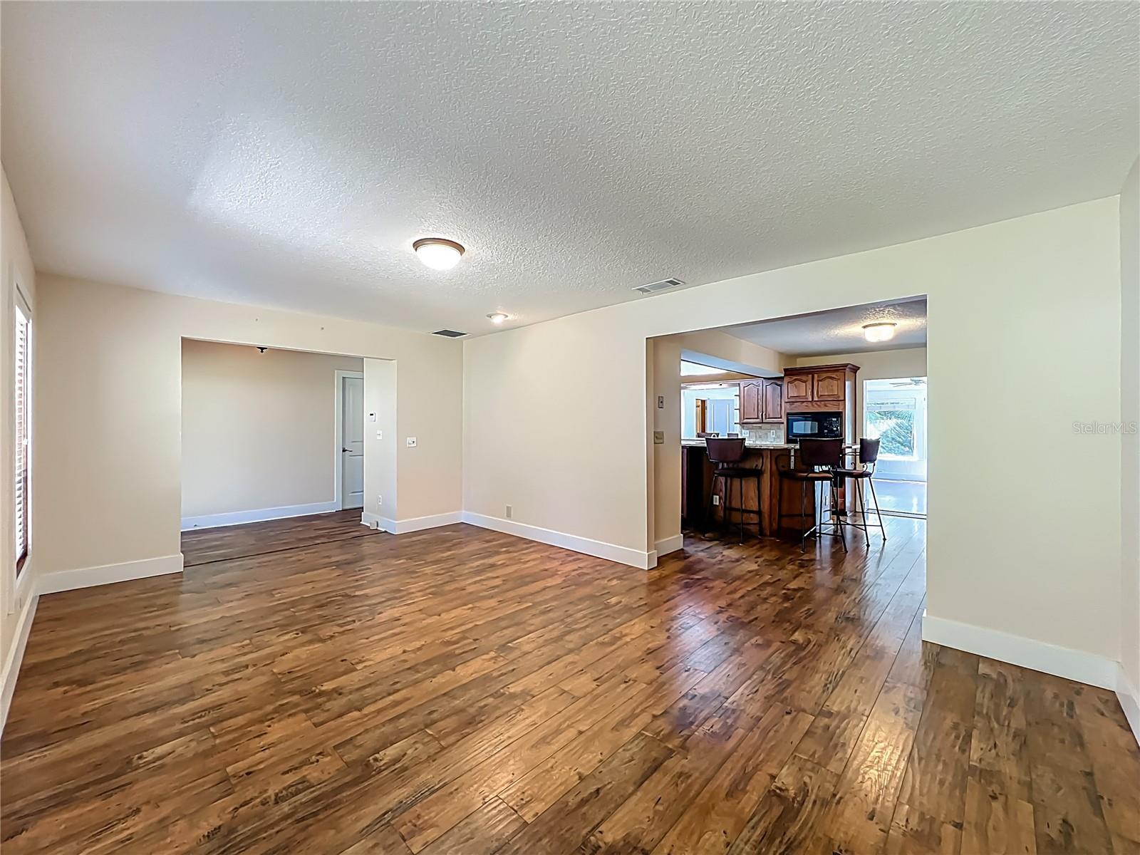 BRANTLEY COVE - Residential