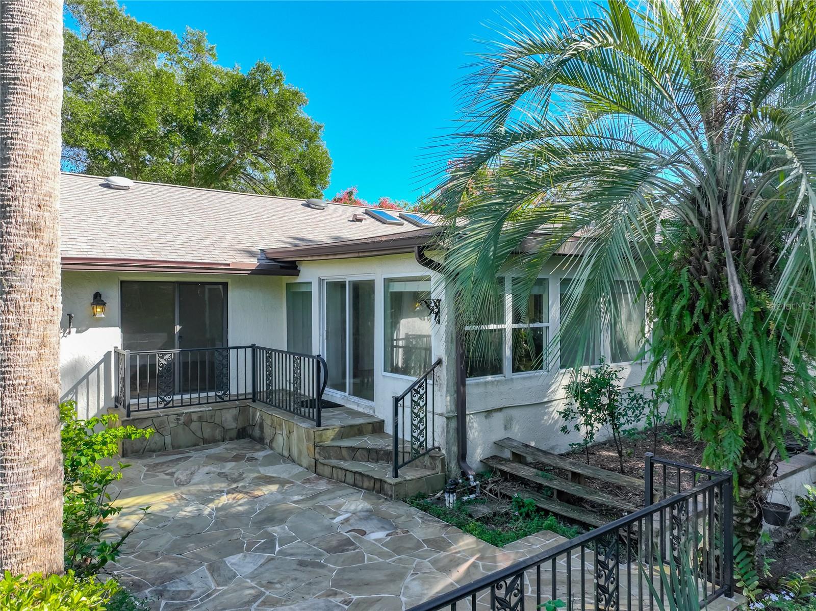 BRANTLEY COVE - Residential