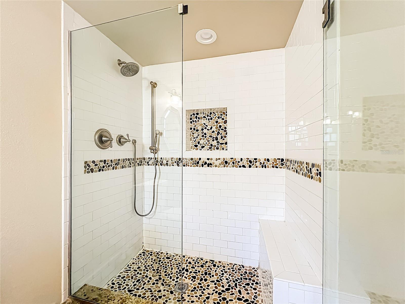 BRANTLEY COVE - Residential