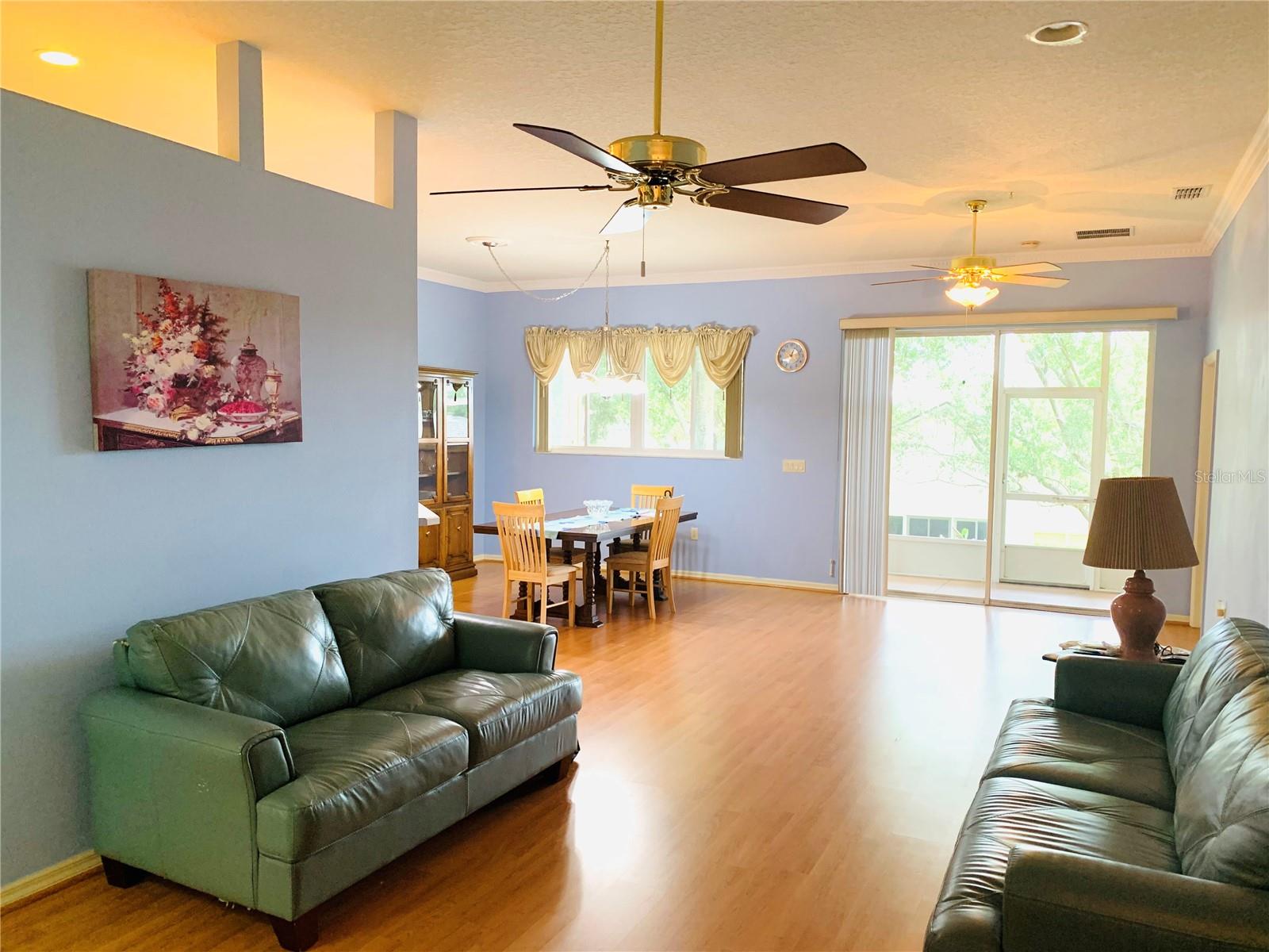 809 SUMMIT GREENS BOULEVARD