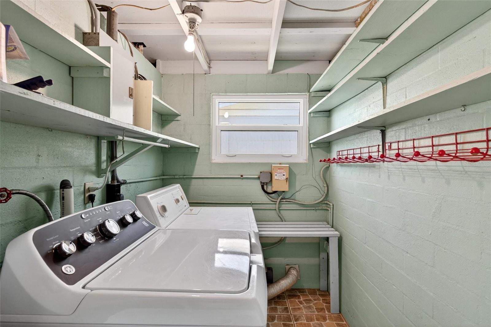 ORMOND OCEAN GARDENS - Residential