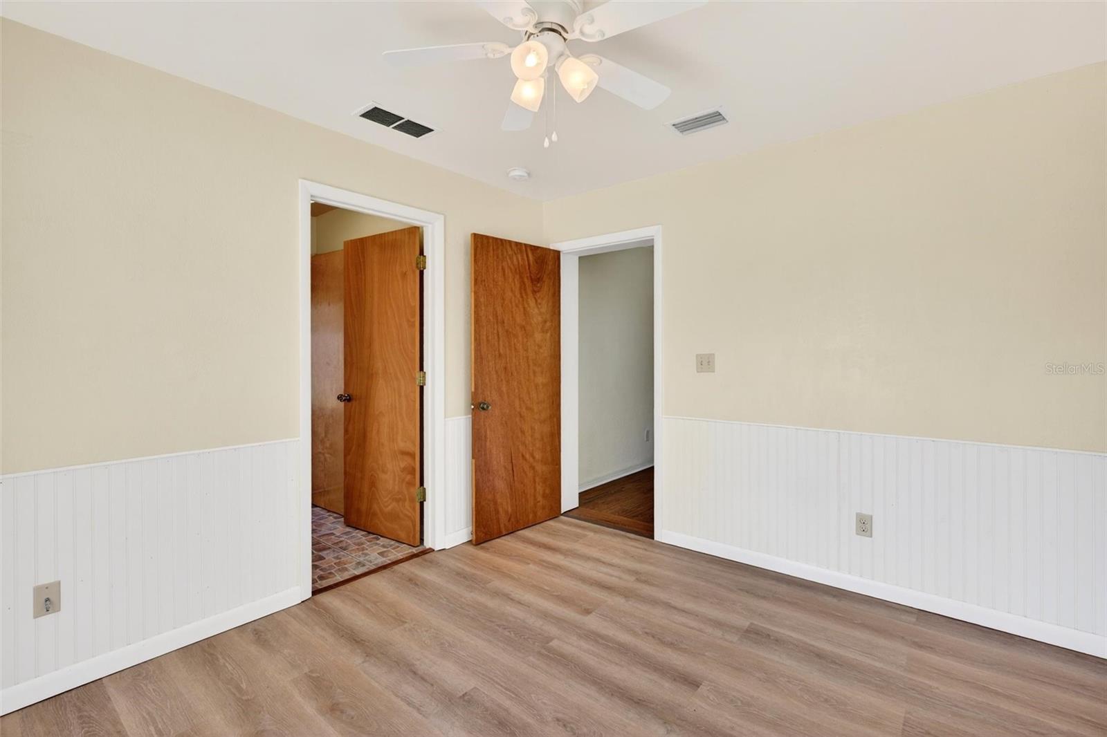 ORMOND OCEAN GARDENS - Residential