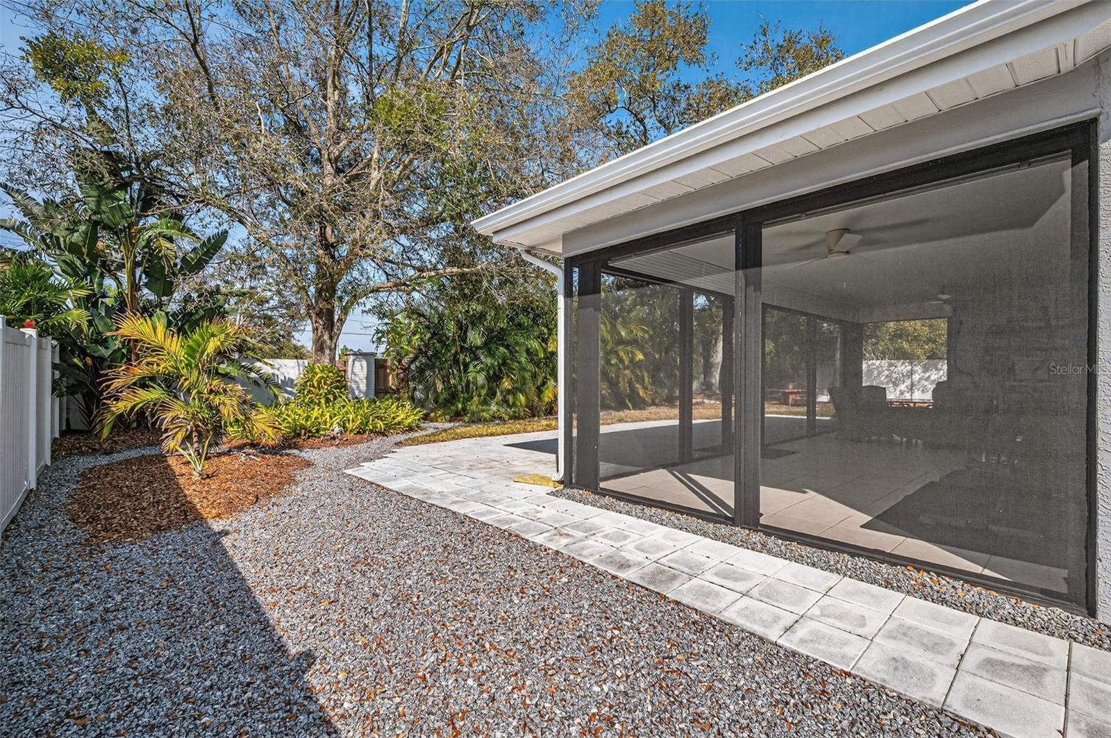 HAMMOCKS THE - Residential