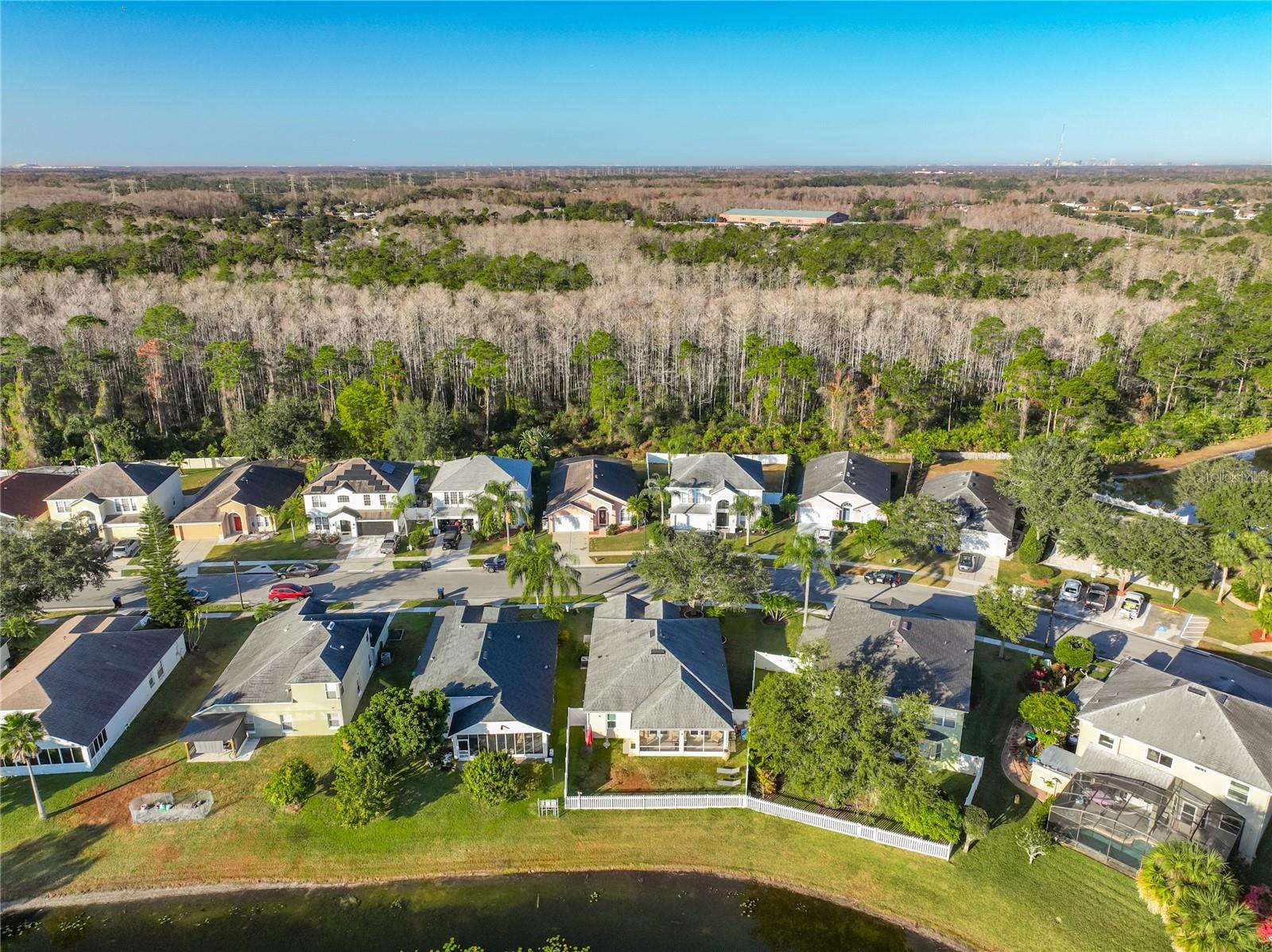 ANDOVER CAY PH 01 44/98 - Residential