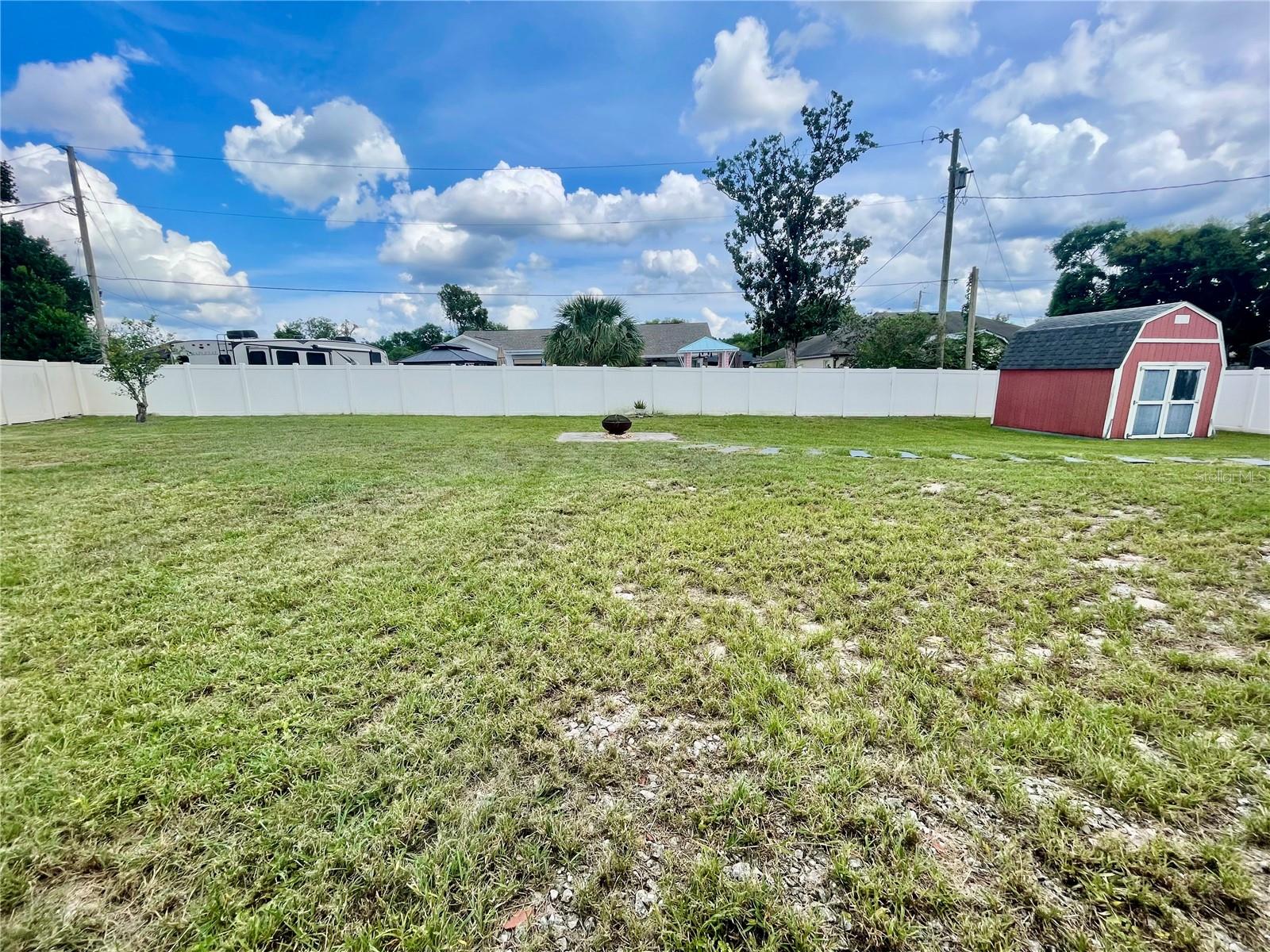 DELTONA LAKES UNIT 69 - Residential Lease