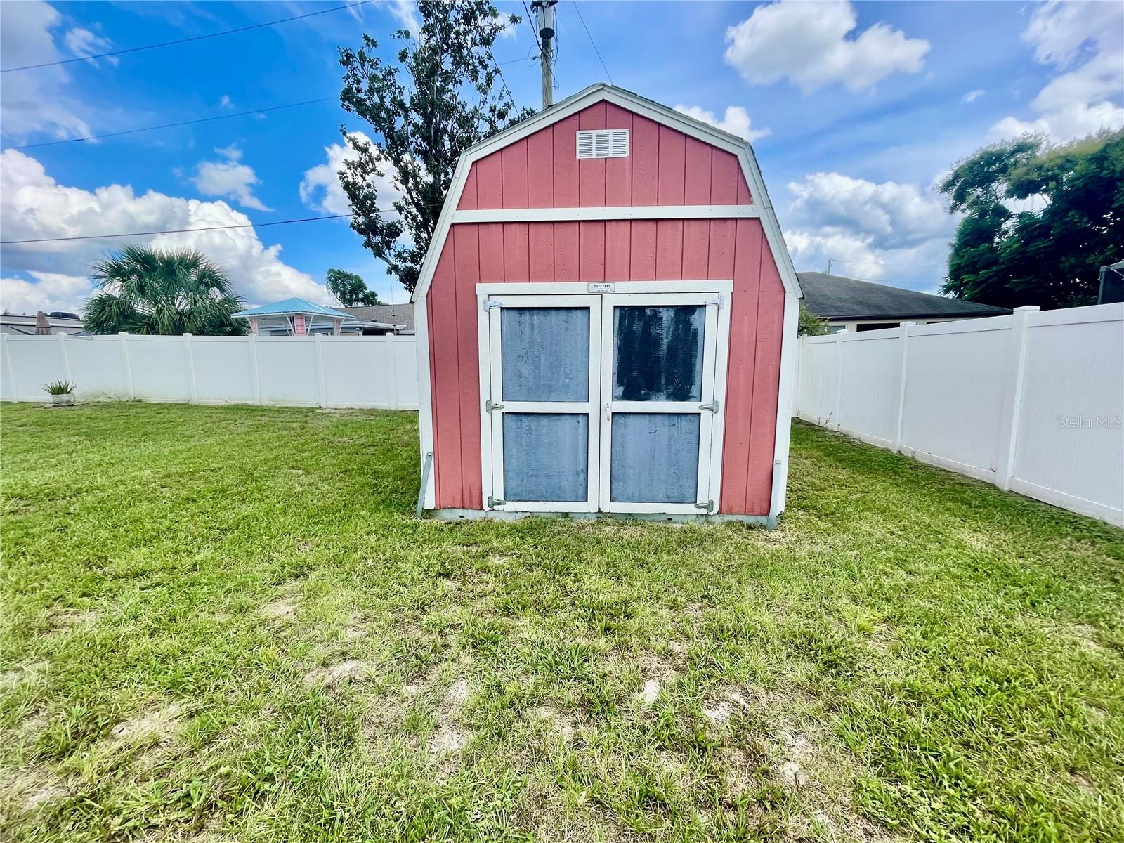 DELTONA LAKES UNIT 69 - Residential Lease