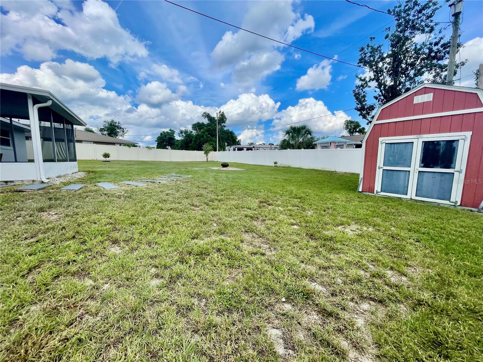 DELTONA LAKES UNIT 69 - Residential Lease