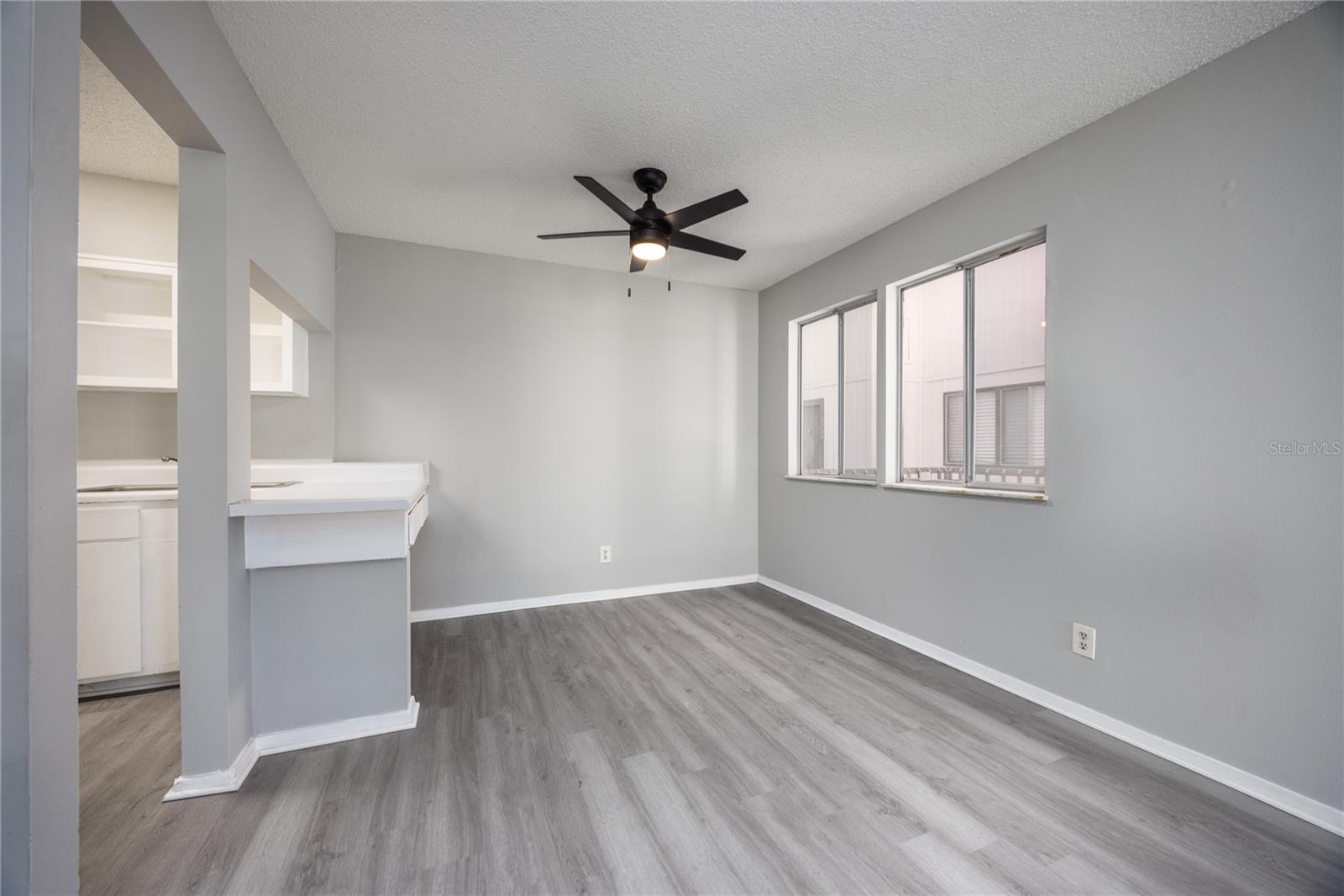 THE OAKS - Residential