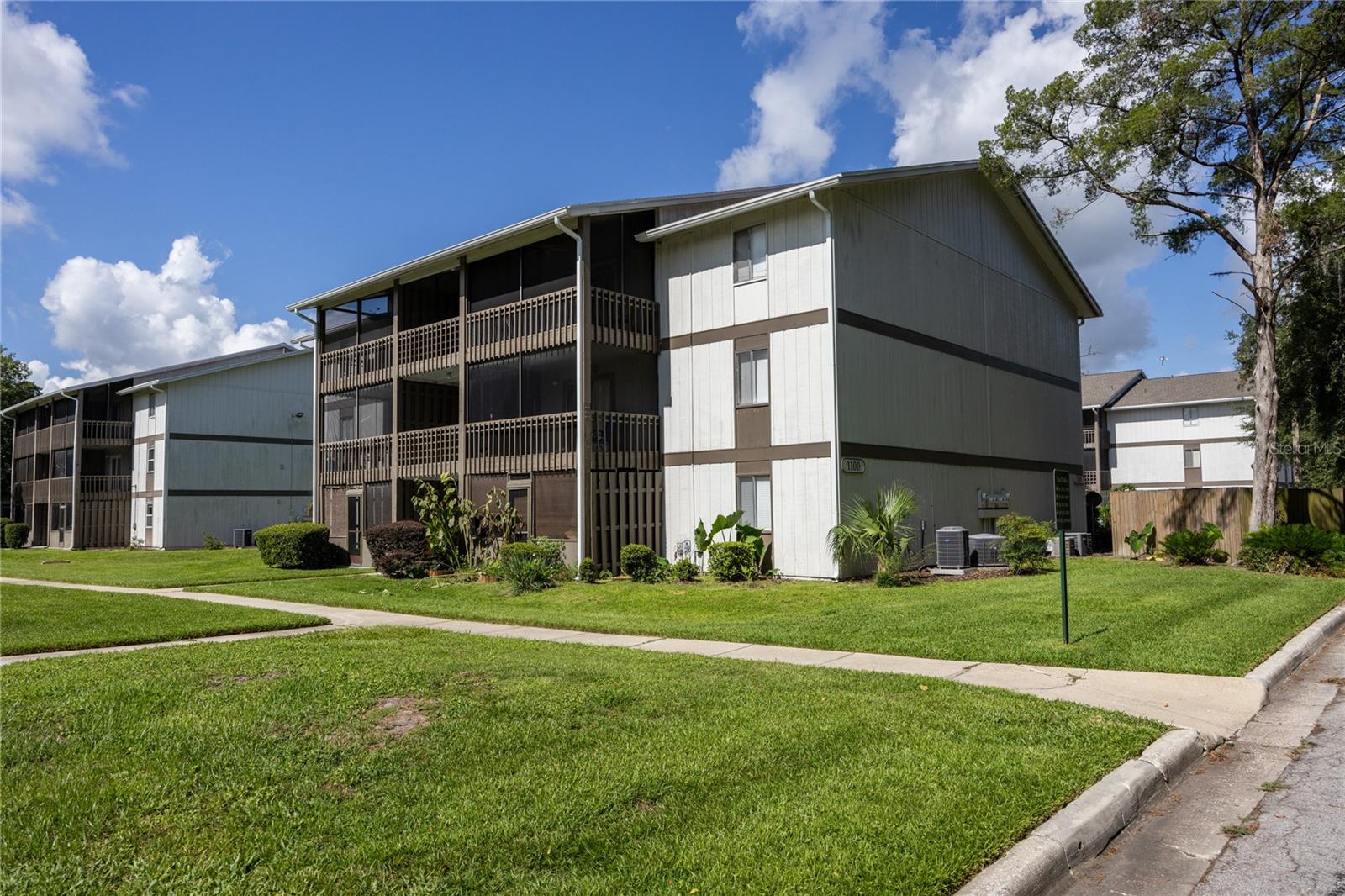 Remodeled and move-in ready 1 bed 1 bath in The Oaks! The seller is motivated and this is the only 1 bed 1 bath in The Oaks under 100k! Great location near the University of Florida, Santa Fe College, and walking distance to North Florida Hospital. This third-floor condo has a large living room flowing to a screened porch for relaxing. The spacious bedroom offers a large double closet. The condo features new vinyl flooring, new fans, repainted, and recently serviced HVAC. All of the roofs in the community were replace in 2025. Community amenities include a pool, fitness center, and clubhouse. Perfect condo for your son or daughter who goes to school at UF or Santa Fe. Also, great for investors as no minimum lease restrictions are making this ideal for Airbnb or short-term rentals. Direct bus routes on Newberry Rd.