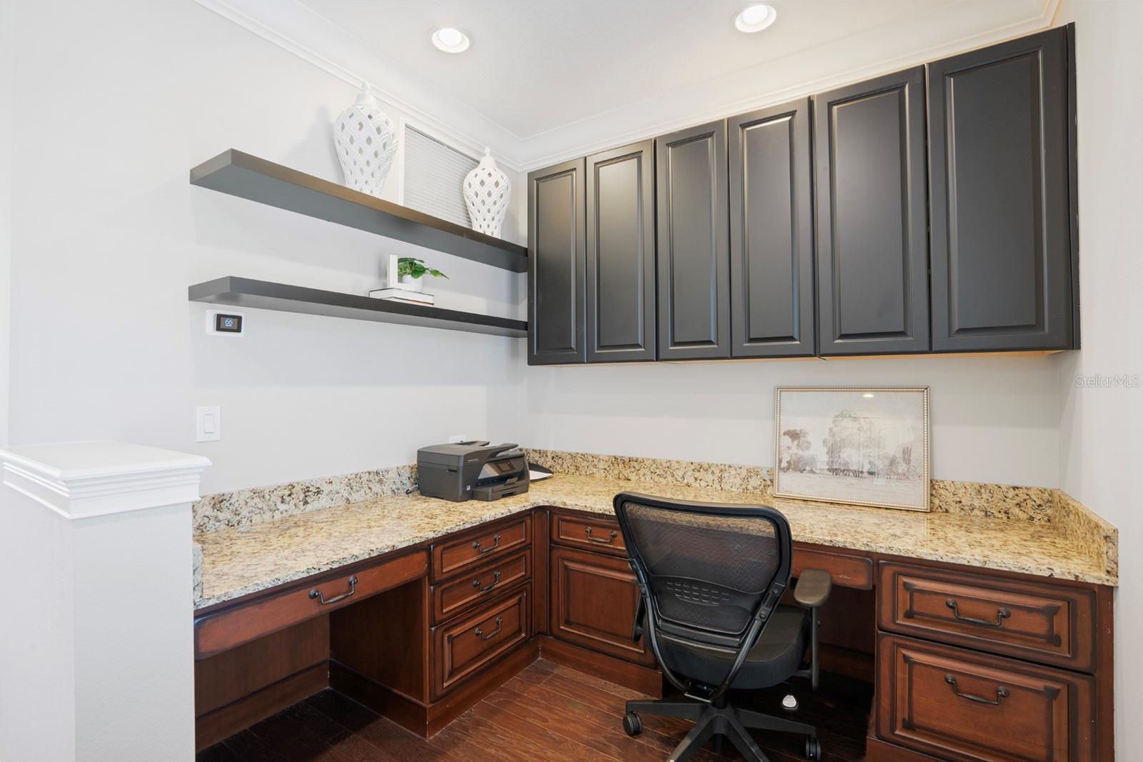 BALDWIN PARK - Residential