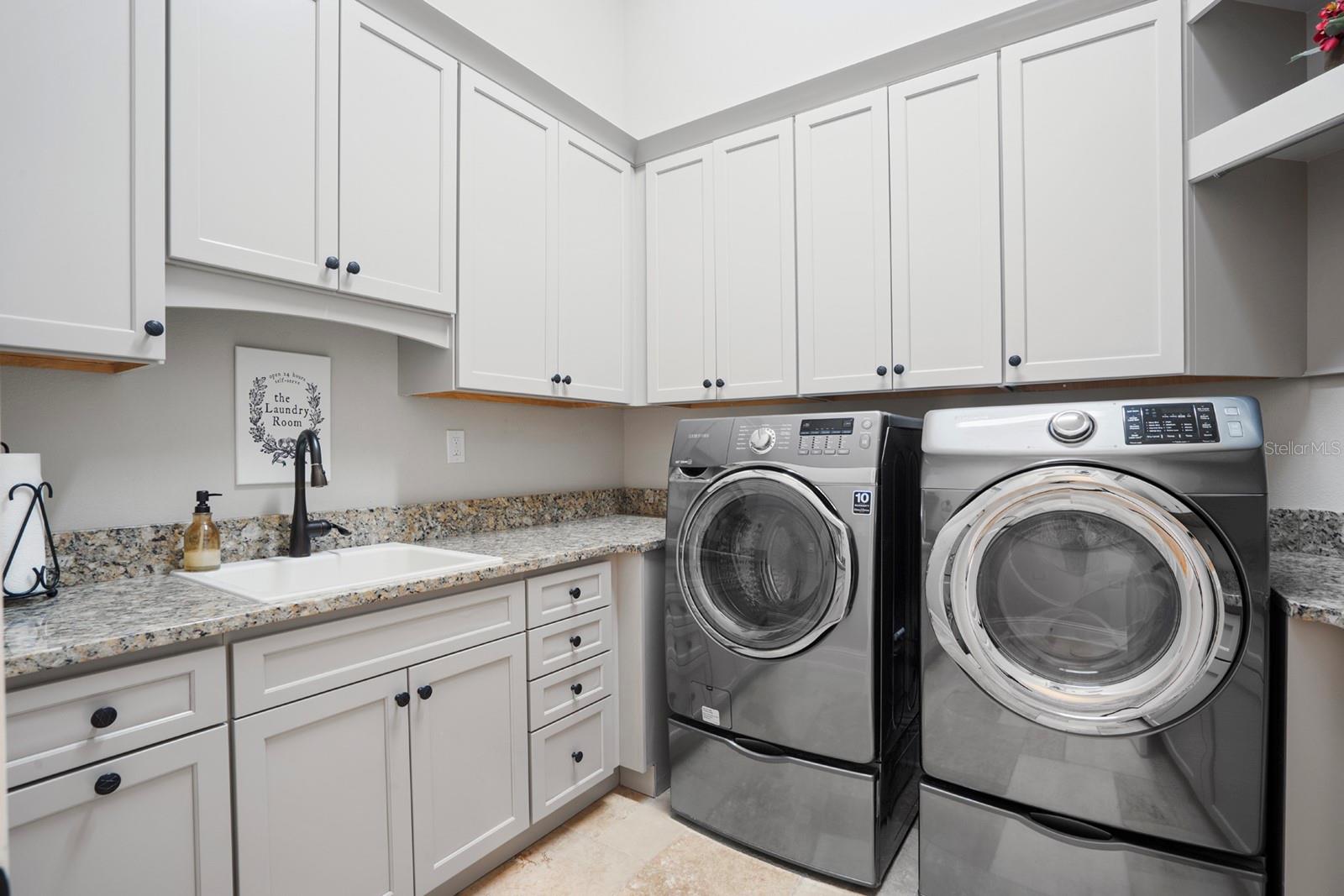 BALDWIN PARK - Residential