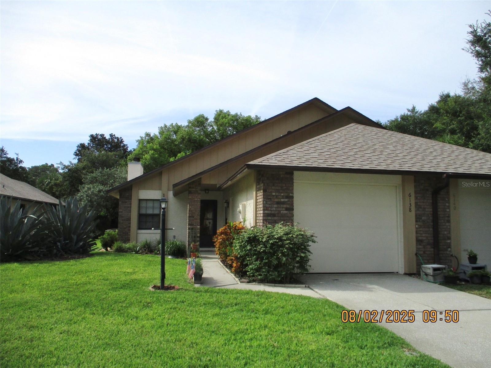 Beautifully Maintained 2-Bedroom in Riverwood Plantation - Minutes to the Beach. Move-in-ready 2-bedroom, 2-bath in the highly desirable Riverwood Plantation community of Port Orange—just minutes from the beach, shopping, dining, and top-rated schools. This light-filled home offers a bright, open layout with spacious living areas, a well-appointed kitchen, and a private outdoor retreat. The primary suite features shower and walk-in closet, with a guest bedroom and full bath. Recent upgrades include a 2024 roof with plywood, a 2024 refrigerator, and an HVAC system approximately 4-5 years old with regular service. Enjoy resort-style amenities including a clubhouse, pool, tennis, pickleball, racquetball, basketball, scenic boardwalk, fishing pier, and private boat launch to Spruce Creek River. Don't miss your chance to own a move-in-ready home in one of Port Orange's most coveted neighborhoods!
Life in Riverwood Plantation offers more than just a homeit's a lifestyle. Residents enjoy access to a clubhouse with a full kitchen, a sparkling swimming pool, and a variety of sports courts including pickleball, racquetball, basketball, and tennis. Scenic nature boardwalks lead to a fishing pier and gazebo, and a private boat launch provides access to the beautiful Spruce Creek River.
Don't miss the opportunity to make this move-in-ready home yours in one of Port Orange's most coveted neighborhoods.