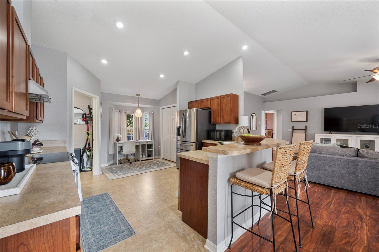 OAKFORD ESTATES - Residential