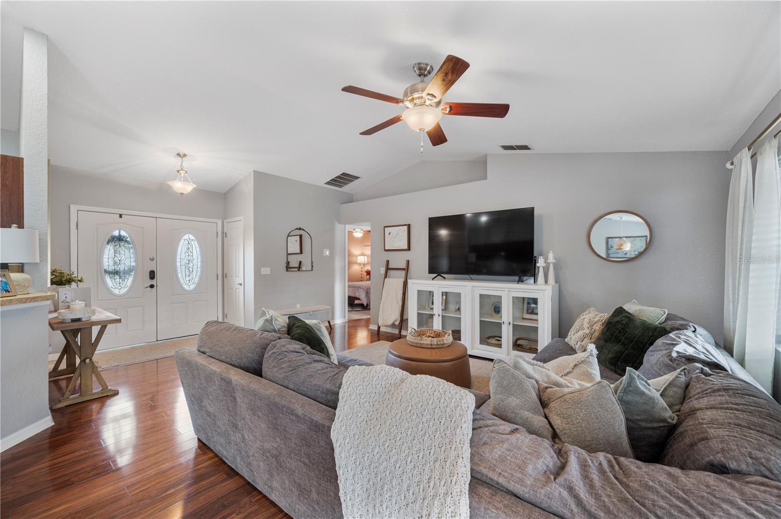 OAKFORD ESTATES - Residential