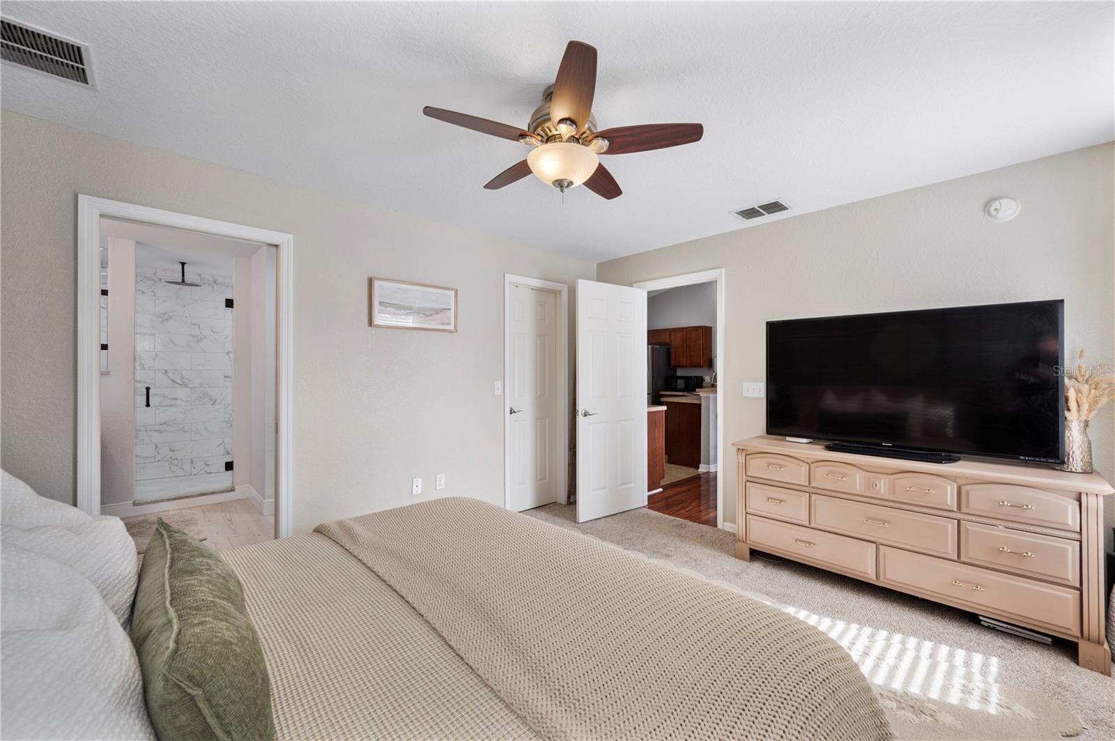 OAKFORD ESTATES - Residential