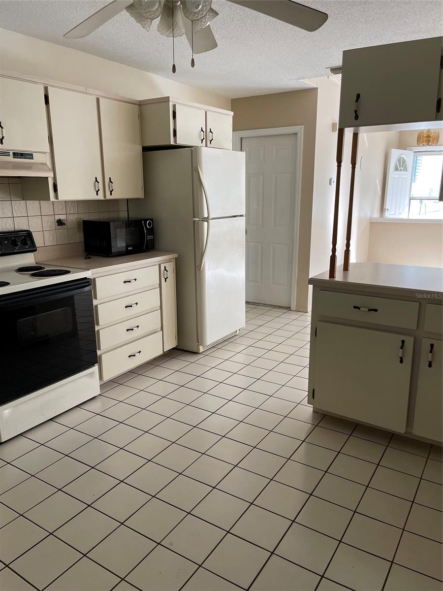 Florida Shores 01 - Residential