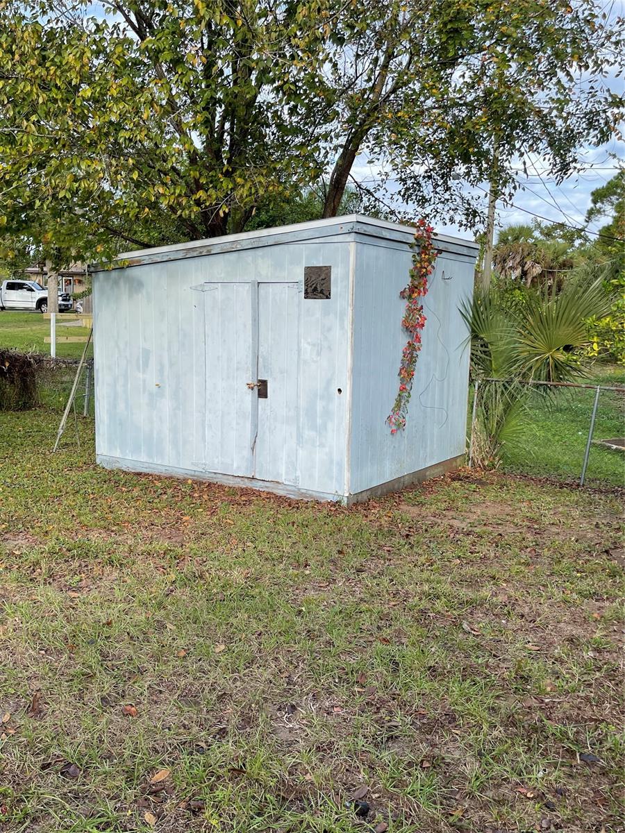 Florida Shores 01 - Residential