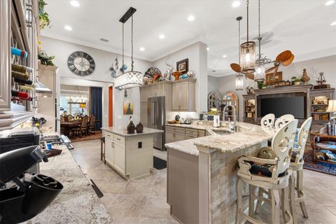 Tiny photo for 885 Iron Oak Way, The Villages, FL 32163 (MLS # OM717593)