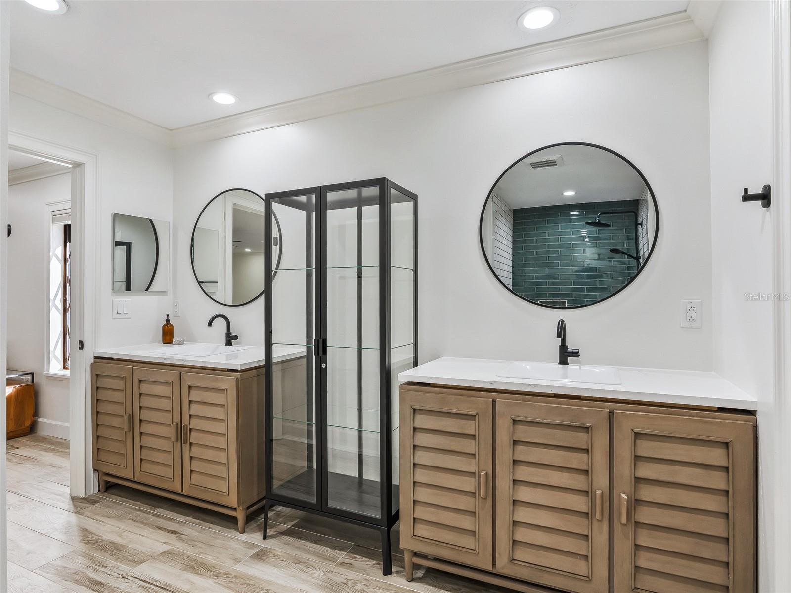 WESTGATE - Residential