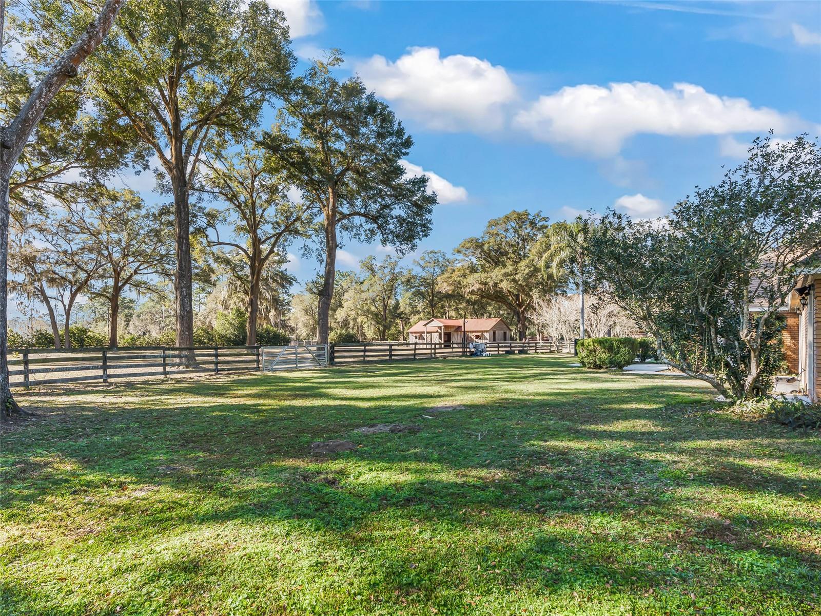 WESTGATE - Residential