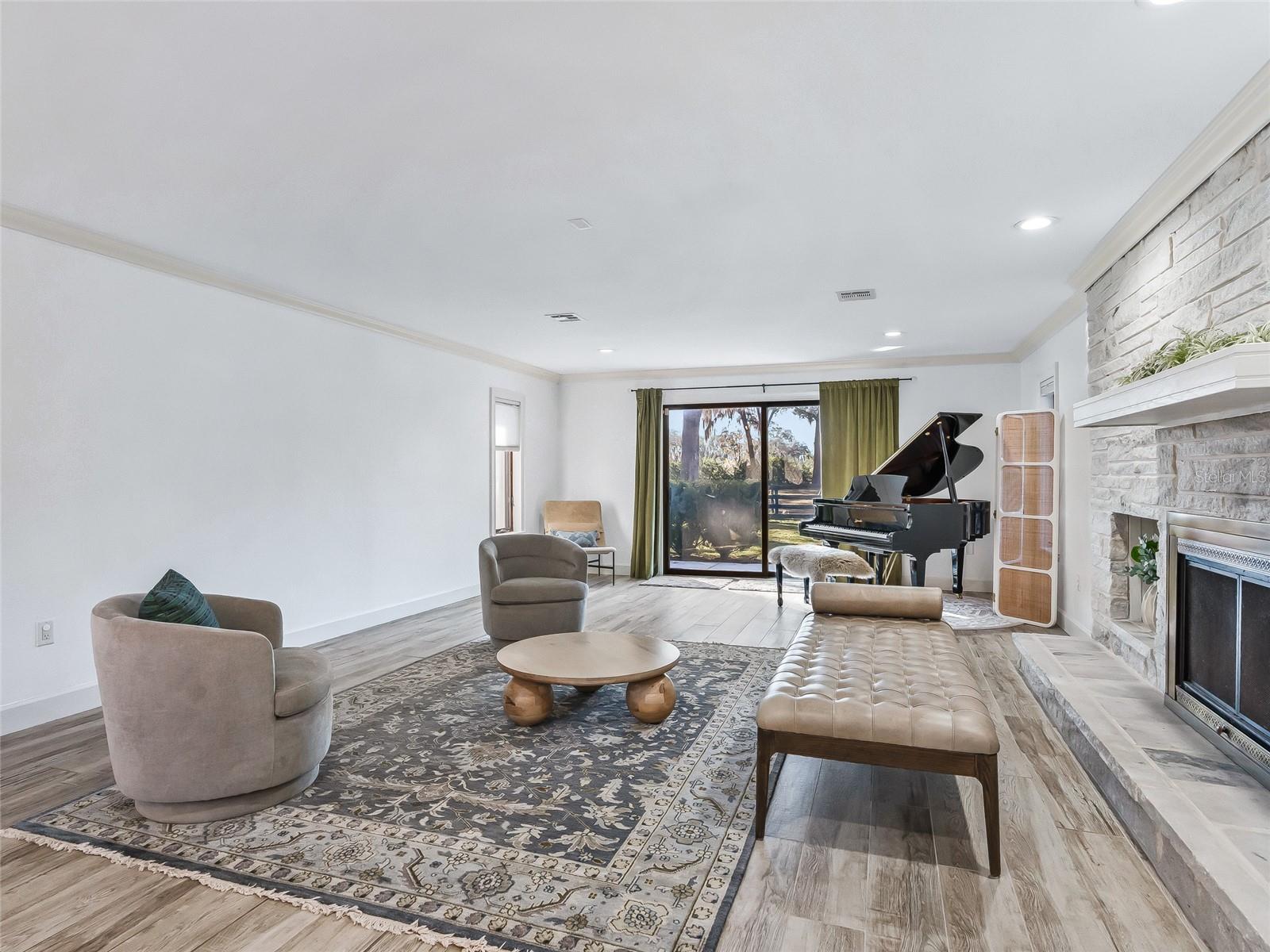 WESTGATE - Residential