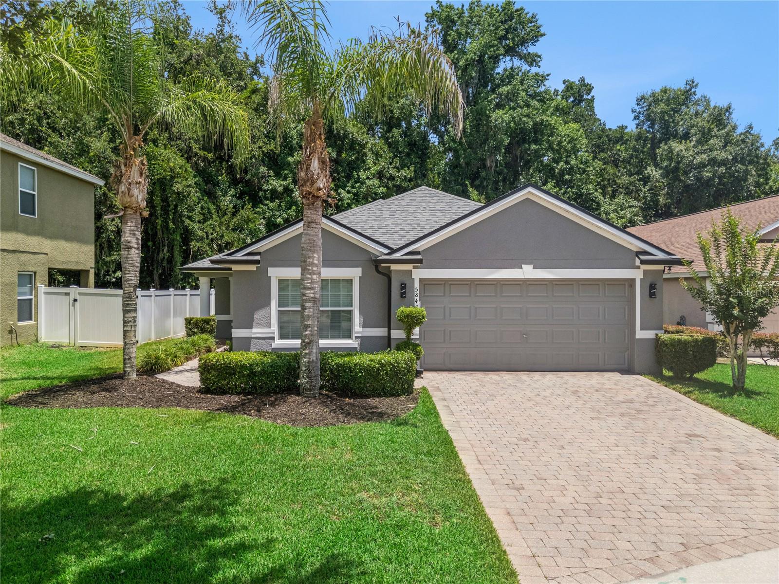 5843 GREAT EGRET DRIVE