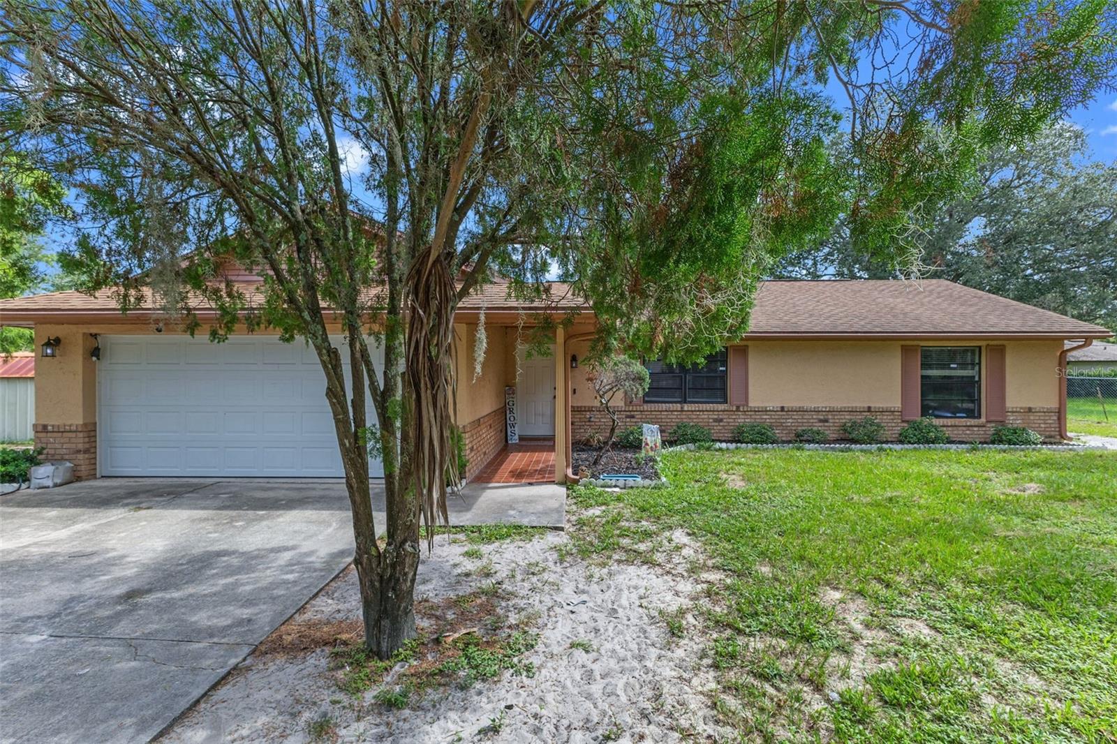 Welcome to 681 Outrigger Drive—a charming 3-bedroom, 2-bathroom home located in an established, family-friendly neighborhood with no HOA. This inviting property offers a fully fenced yard, perfect for pets, play, and privacy, and comes with the added peace of mind of a brand-new roof to be installed at closing.
Whether you’re a first-time buyer, a growing family, or simply looking to settle into a quiet, well-kept community, this home is ready to welcome you. The layout is cozy yet functional, with comfortable living spaces and natural light throughout.
Perfectly positioned between the excitement of Orlando and the refreshing shores of Florida’s east coast beaches, you’ll enjoy easy access to major highways, shopping, dining, and schools—while still being tucked away in a quiet residential setting.
This is the kind of home that’s easy to fall in love with—especially as summer winds down and new beginnings are just around the corner. Don’t miss your chance to make this house your home.