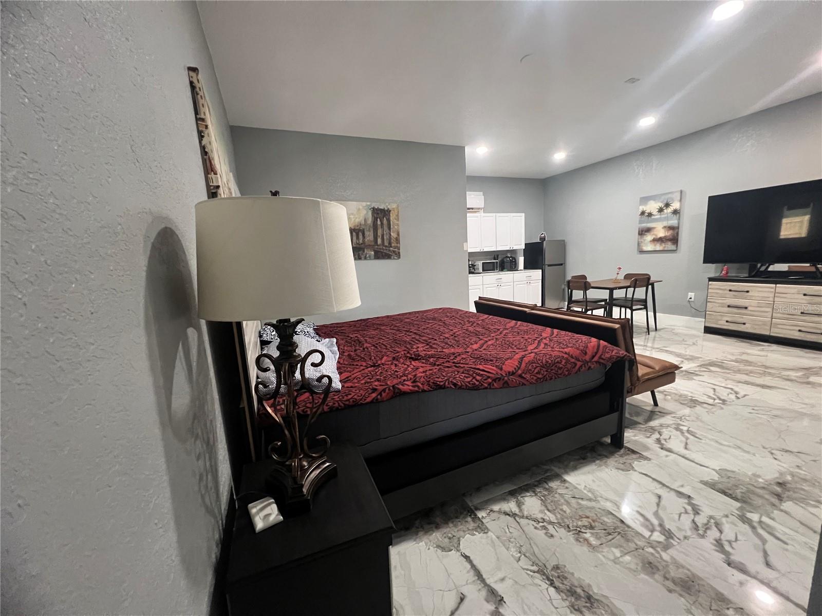 EVANS LAKESIDE HEIGHTS - Residential