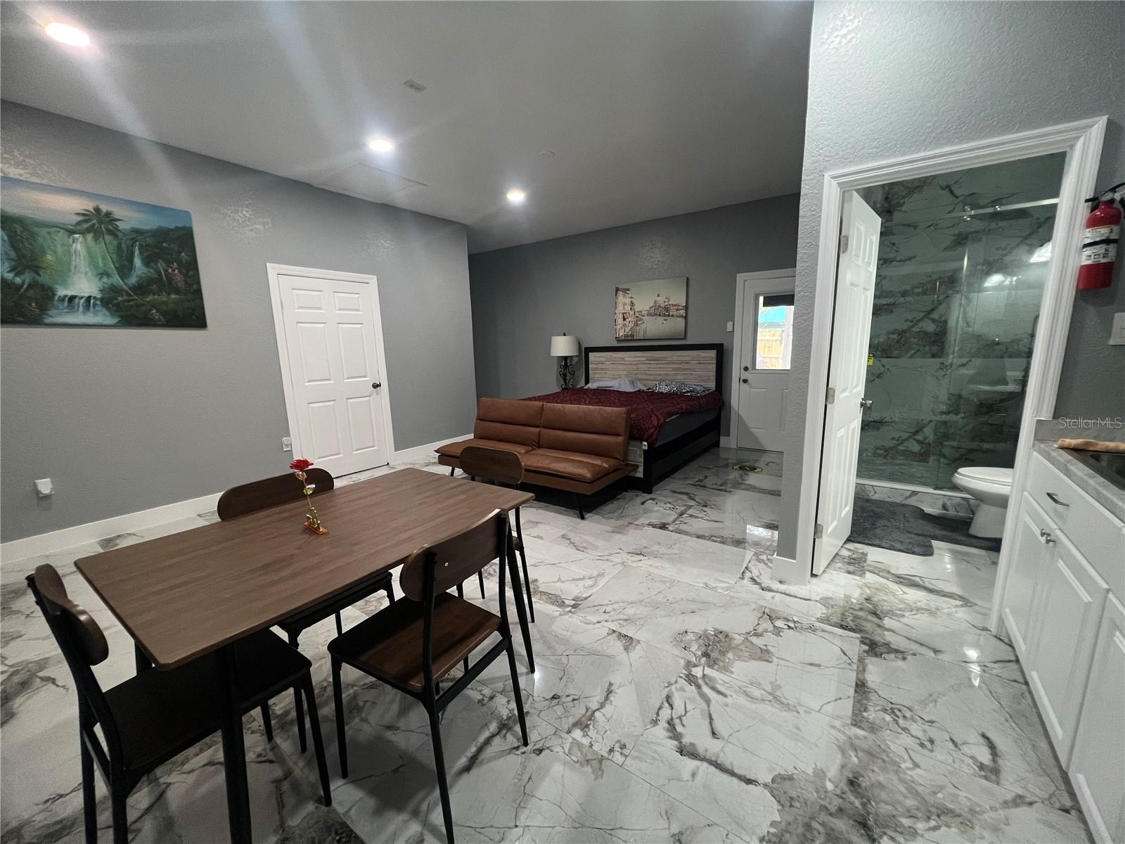 EVANS LAKESIDE HEIGHTS - Residential