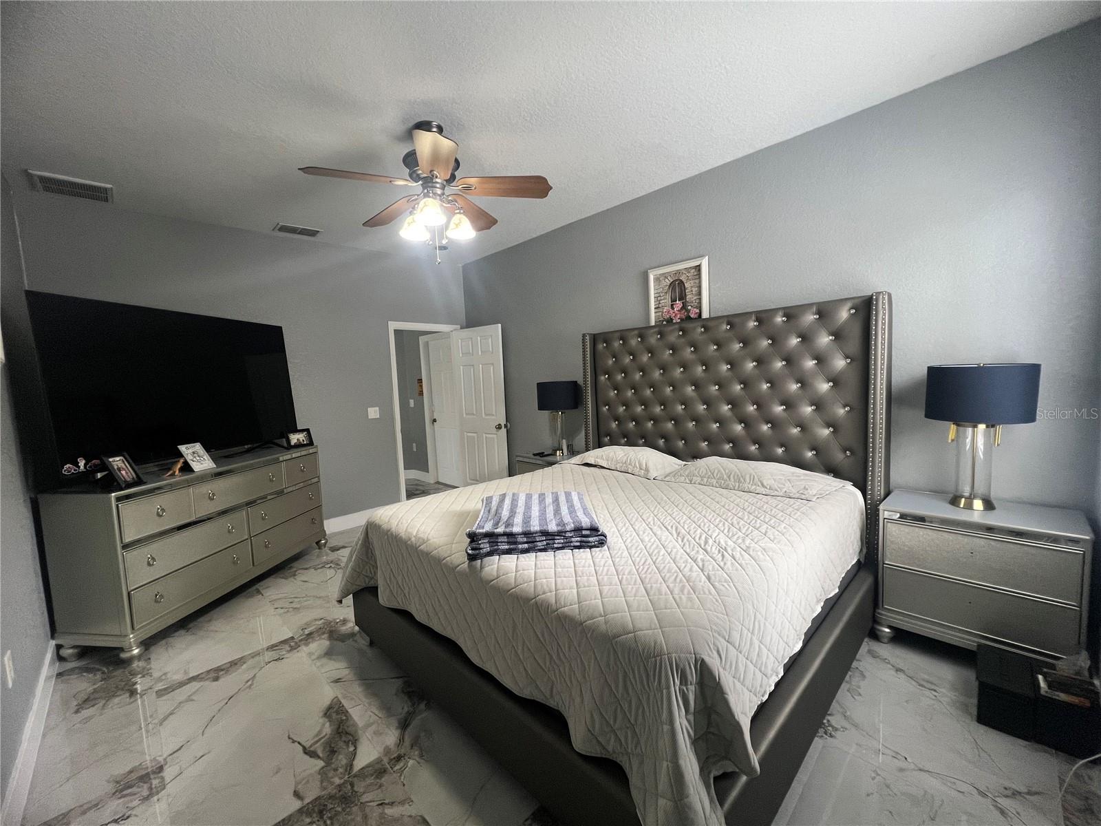 EVANS LAKESIDE HEIGHTS - Residential