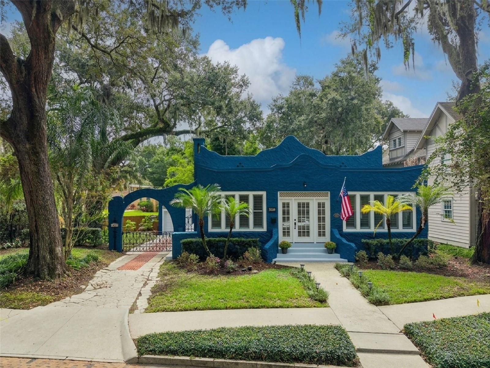 215 S LAWSONA BOULEVARD