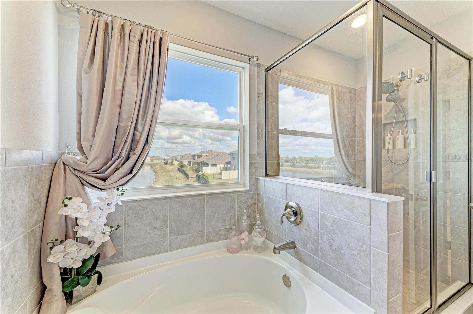 LAKEWOOD RANCH SOLERA PH IC & ID - Residential