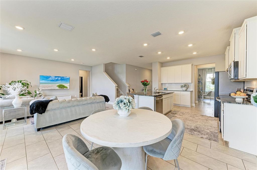 Photo of 5238 Grove Mill Loop, Bradenton, FL 34211 (MLS # A4682108)