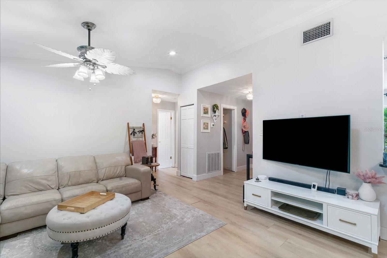 COUNTRY PLACE WEST UNIT II - Residential